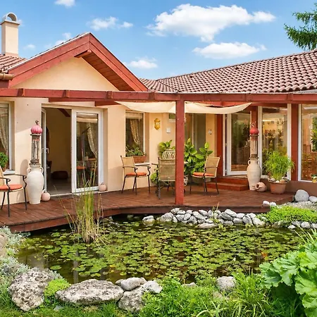 Green Park Villa-3
